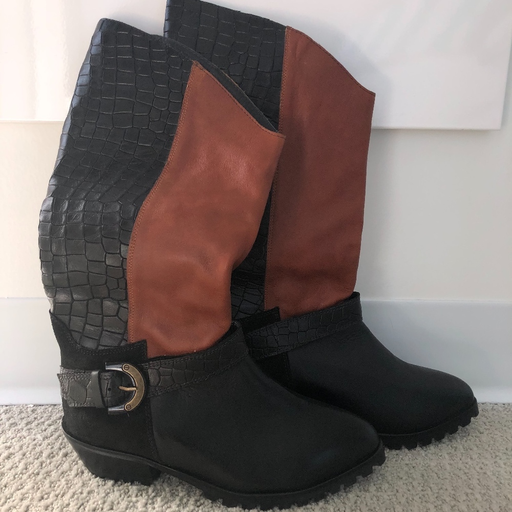 Mamut (Mutma) Suede Leather Knee-High Boots Size 6